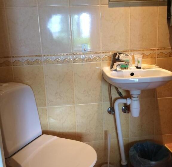 استودیو استاندارد با تراس, Lana House