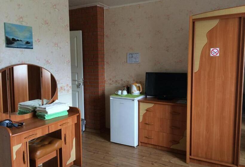 اتاق استاندارد با تخت بزرگ, Lana House