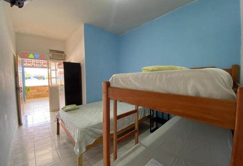 חדר סטנדרט לארבעה, Pousada Da Rose