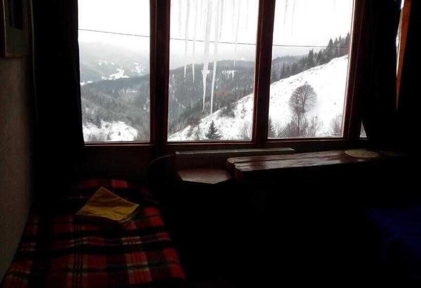 スイート, Zornica Guest House