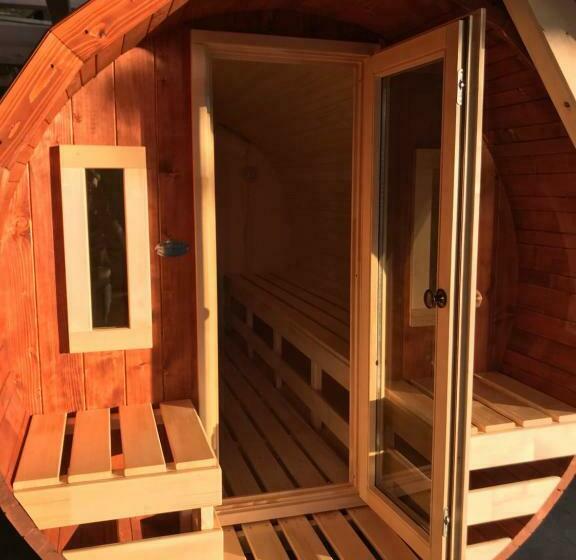 בקתת חדר, Hétvezér Panzió