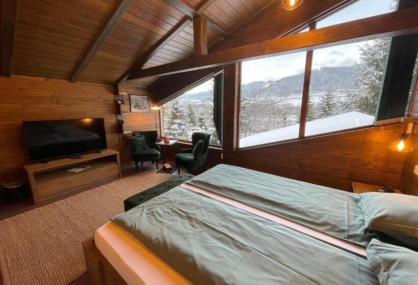 חדר דחוקס עם מיטת קינג, Hétvezér Panzió