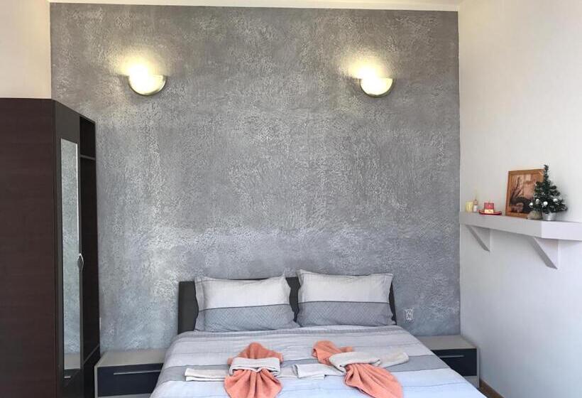 Номер Стандарт, Pensiunea Hanna