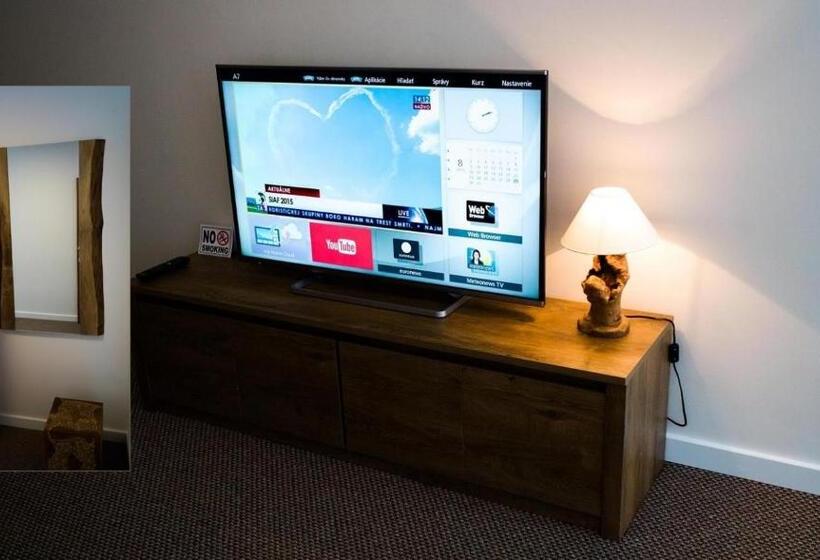 آپارتمان 1 خوابه, A7 Apartments