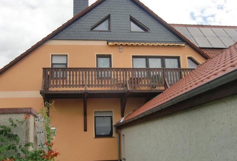 Апартаменты 2 Спальни с Балконом, Ferienanlage Direkt Am Beetzsee