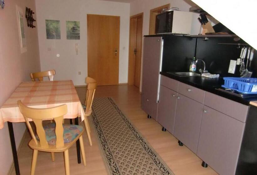 2 Bedrooms Apartment Lake View, Ferienanlage Direkt Am Beetzsee