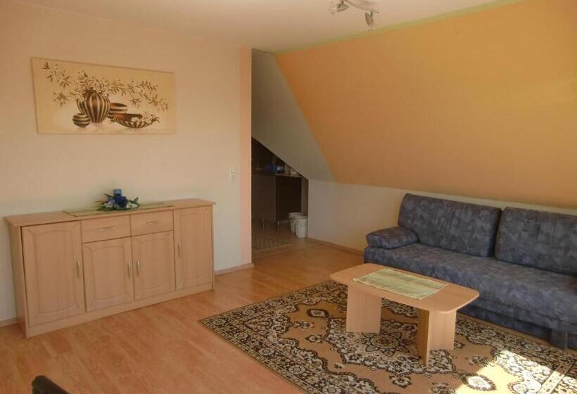 2 Bedrooms Apartment Lake View, Ferienanlage Direkt Am Beetzsee