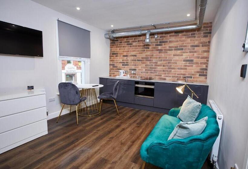 استودیوی لوکس, Three Cranes Serviced Apartments