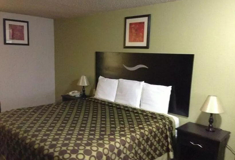 キングサイズベッドのスタンダードルーム, Americas Best Value Inn Kansas City East   Independence