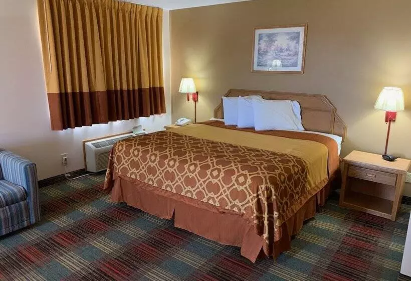 キングサイズベッドのスイートルーム, Budgetinn & Suites