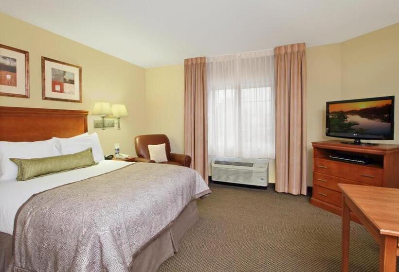 Студия Стандарт, Candlewood Suites Norfolk Airport, An Ihg