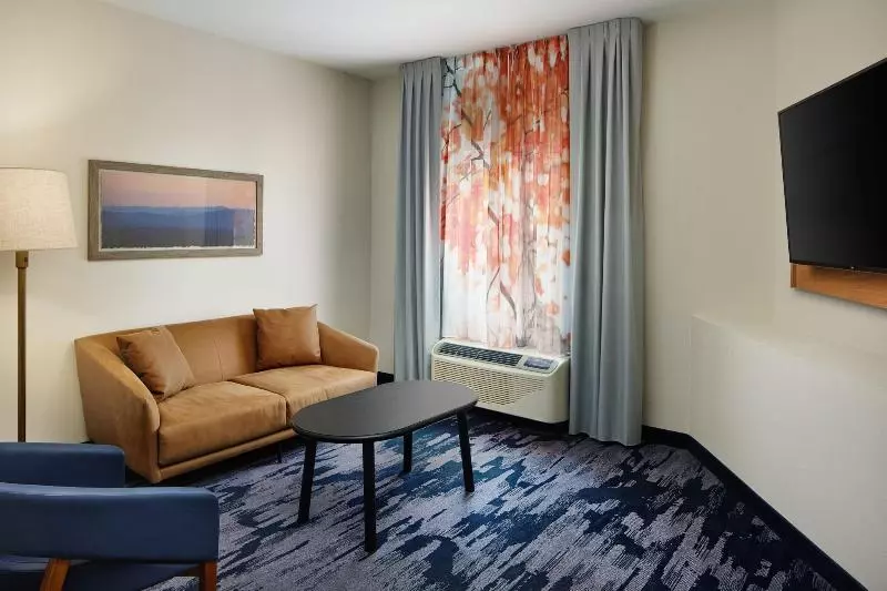Suite King Bed