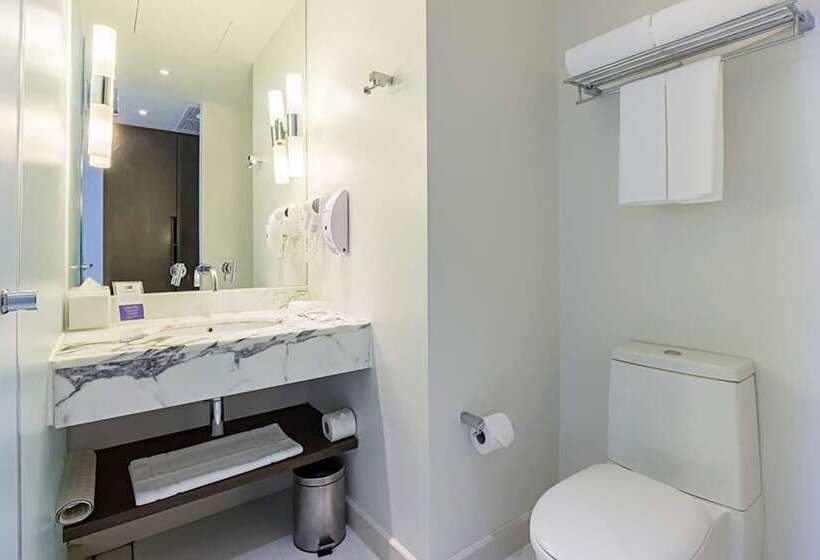 Quarto Estandar, Holiday Inn Express Bangkok Siam, An Ihg