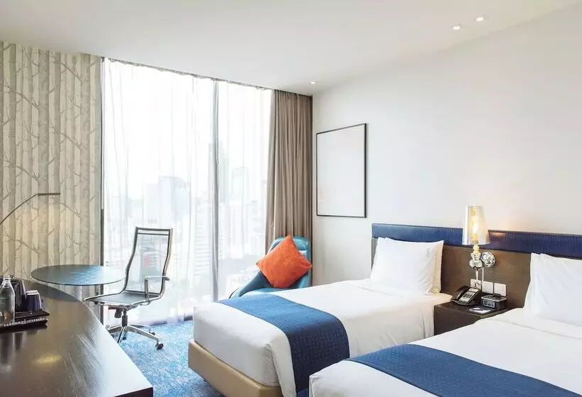 シングルデラックスルーム, Holiday Inn Express Bangkok Siam, An Ihg
