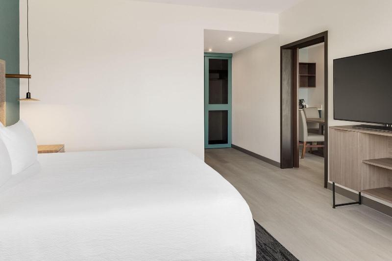 חדר סטנדרט עם מיטת קינג, Hyatt Place Savannah Airport