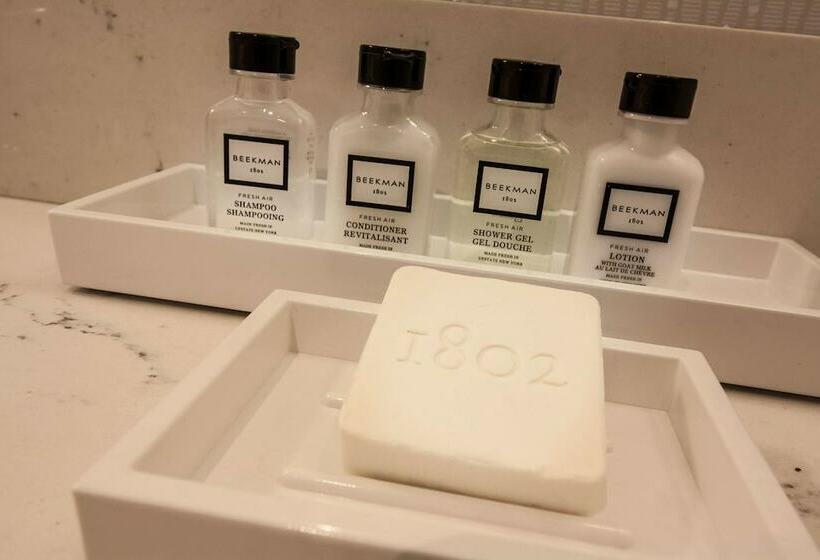 סוויטה, Renovo Des Moines Urbandale,tapestry Collection Hilton