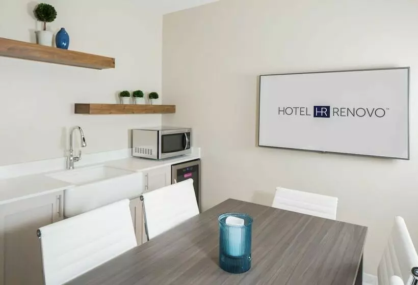 スイート, Renovo Des Moines Urbandale,tapestry Collection Hilton