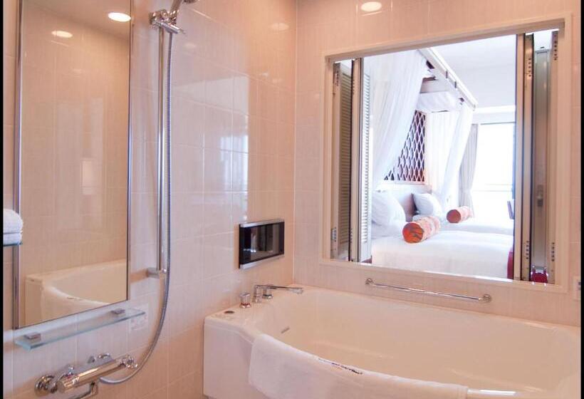 סוויטה מלכותית, Southern Beach Hotel & Resort