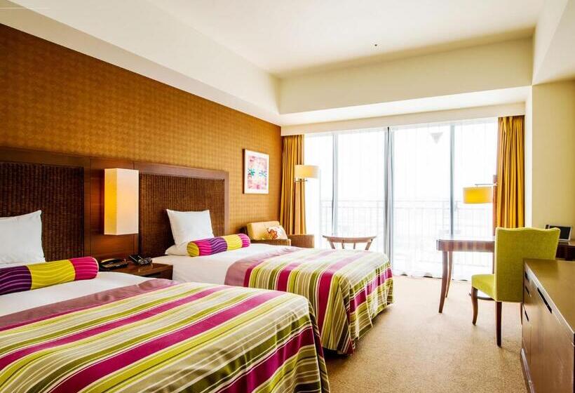 חדר פרמיום נוף לים, Southern Beach Hotel & Resort