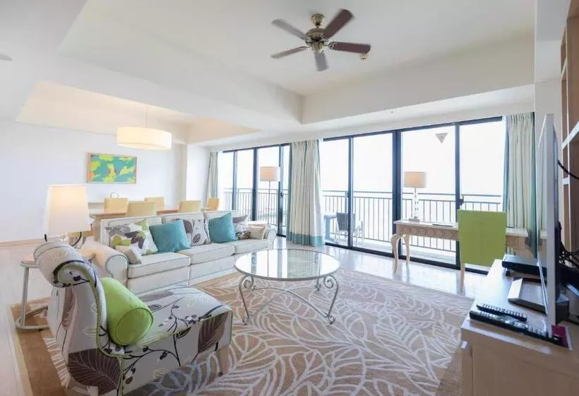 スイート, Southern Beach Hotel & Resort