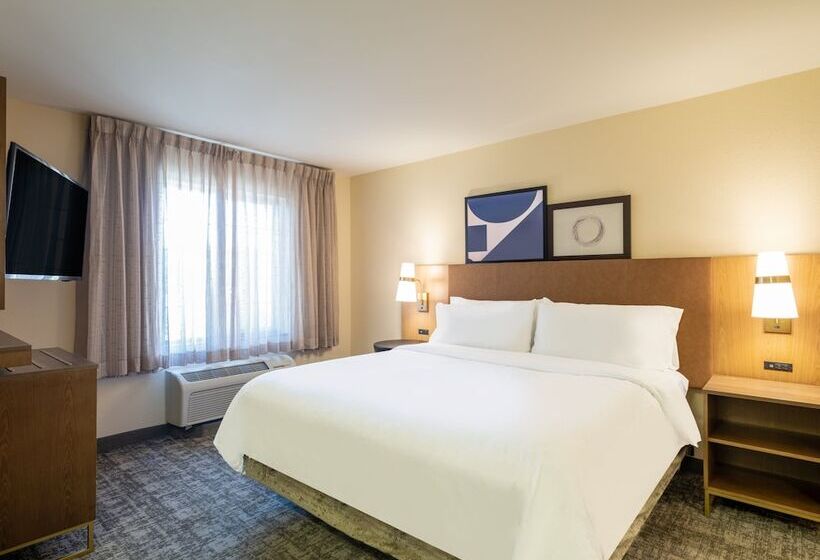 سوئیت 2 خوابه, Staybridge Suites Milwaukee Airport South, An Ihg