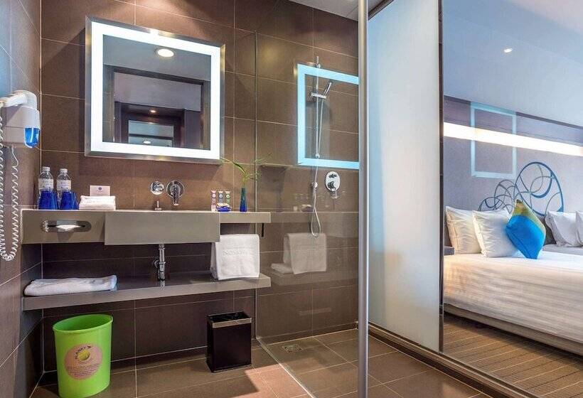 اتاق سوپریور, Four Points by Sheraton Bangkok Ploenchit