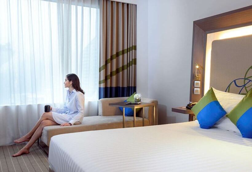 اتاق سوپریور, Four Points by Sheraton Bangkok Ploenchit