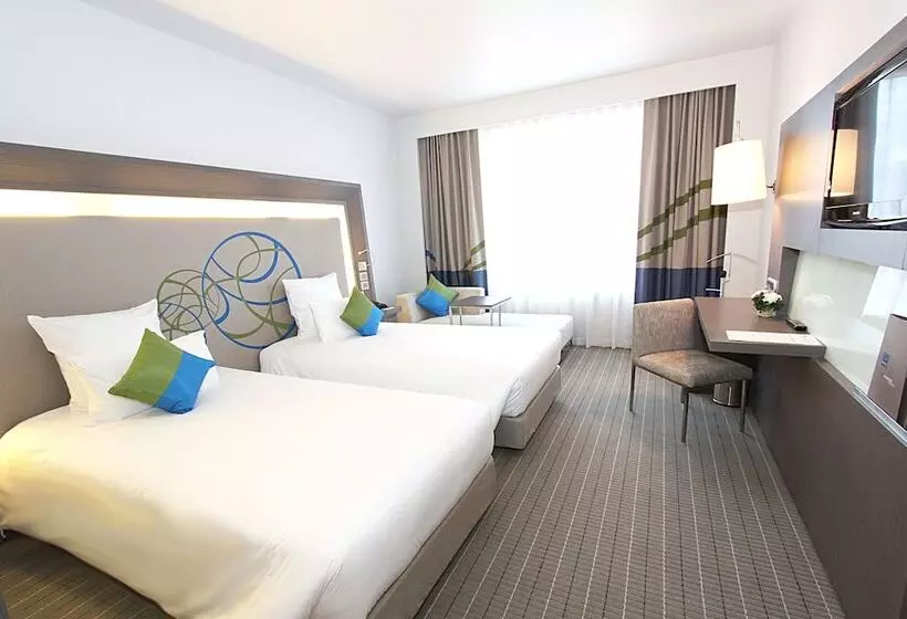اتاق سوپریور, Four Points by Sheraton Bangkok Ploenchit