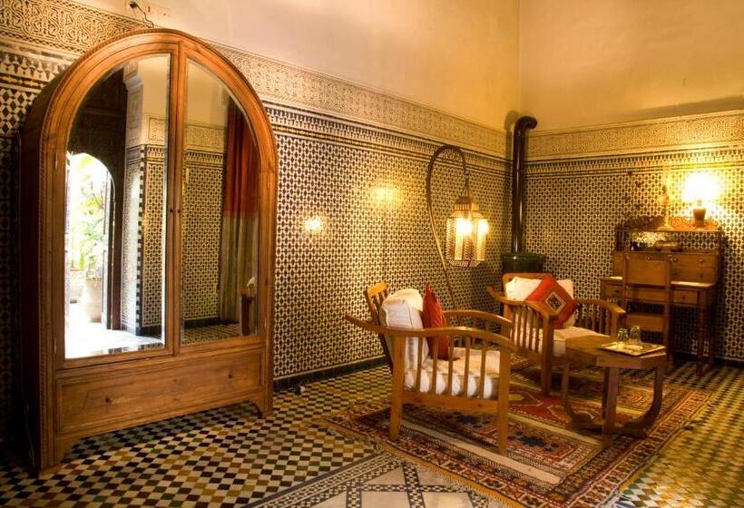 豪华房间, Riad Al Bartal