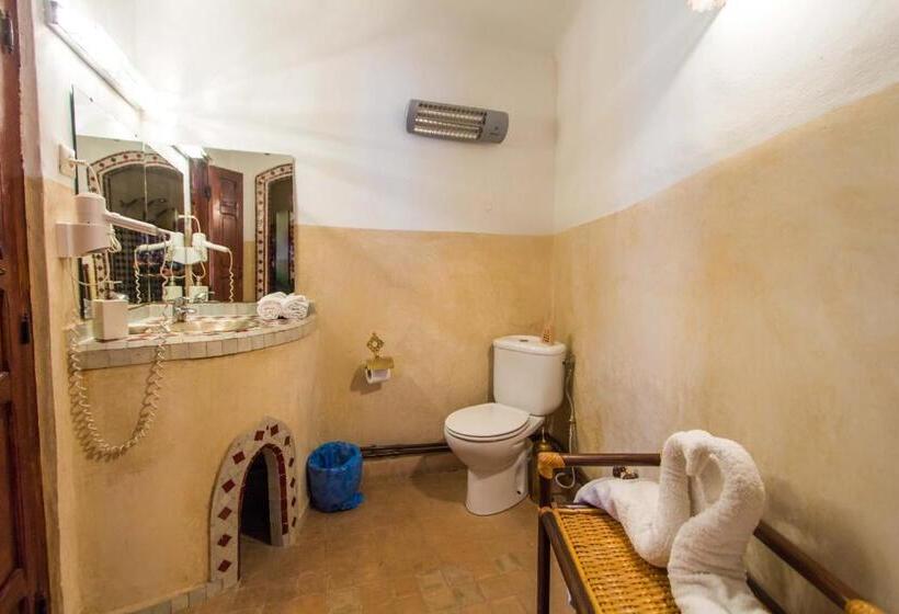 اتاق استاندارد سه نفره, Riad Dar Skalli & Spa