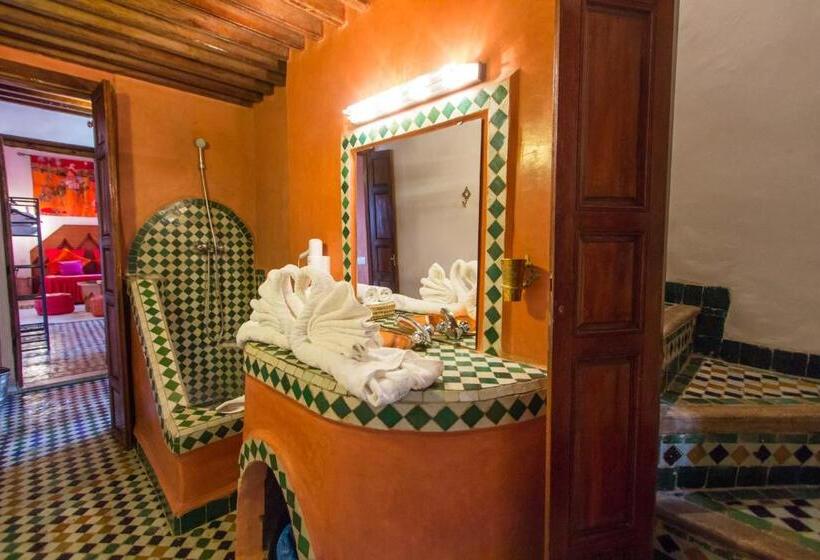 سوییت خانوادگی, Riad Dar Skalli & Spa