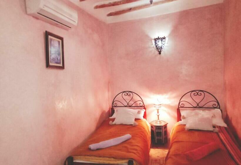 Standard Room, Riad Essaoussan