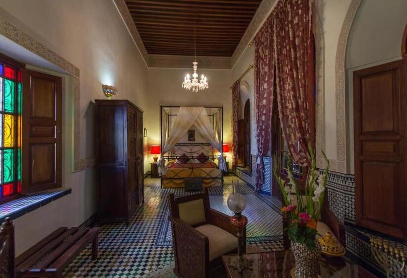 سوئیت رویال, Riad Norma