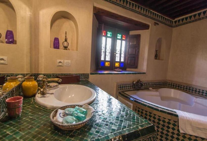 اتاق استاندارد, Riad Norma