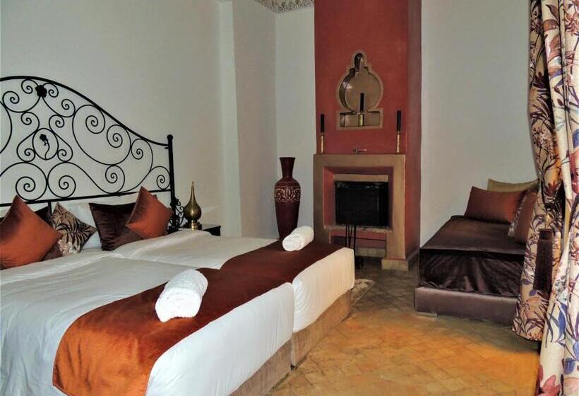 اتاق لوکس, Riad Tizgui