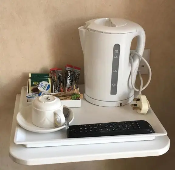 スタンダードシングルルーム, The Maxwell Arms