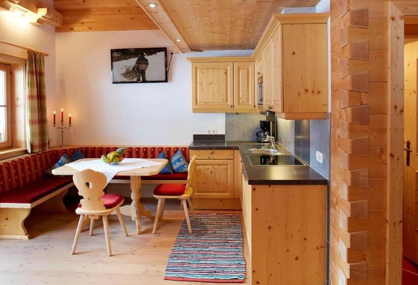 Апартаменты 1 Спальня с Балконом, Ferienhof Weissenbach