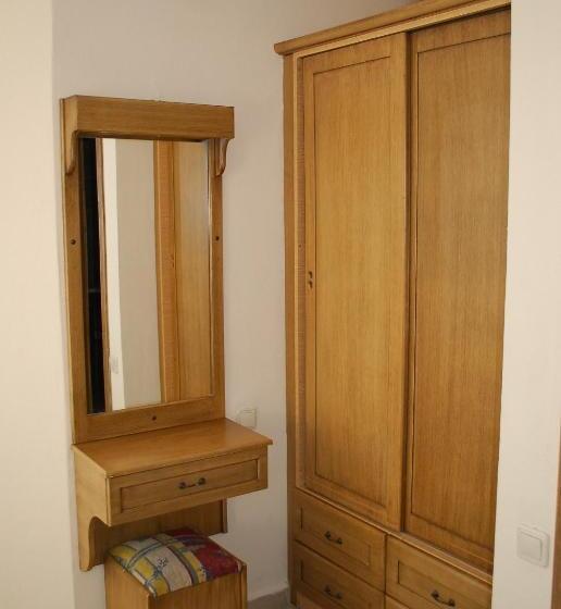 １ベッドルームアパートメント, Atak Apart