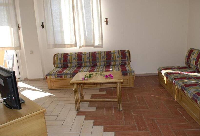 １ベッドルームアパートメント, Atak Apart