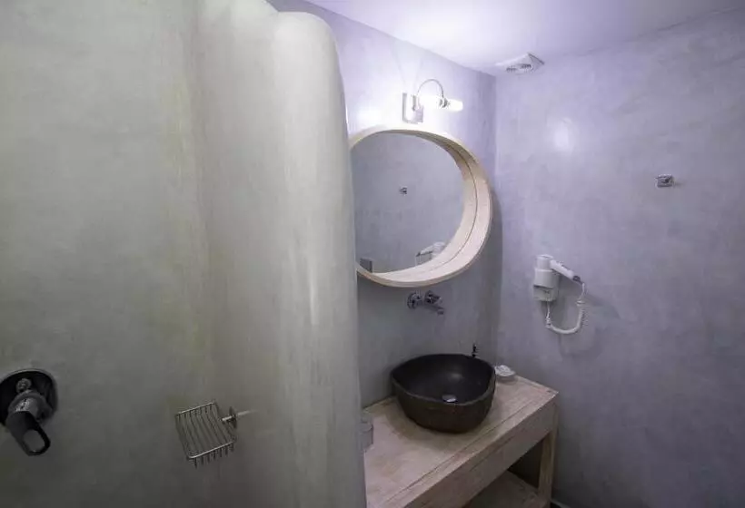 １ベッドルームアパートメント, Erato Apartments