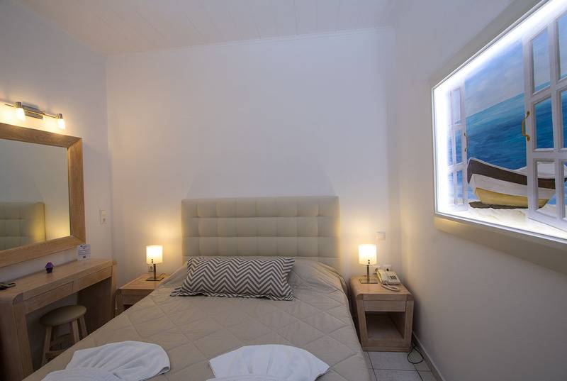 침실 1개 아파트, Erato Apartments