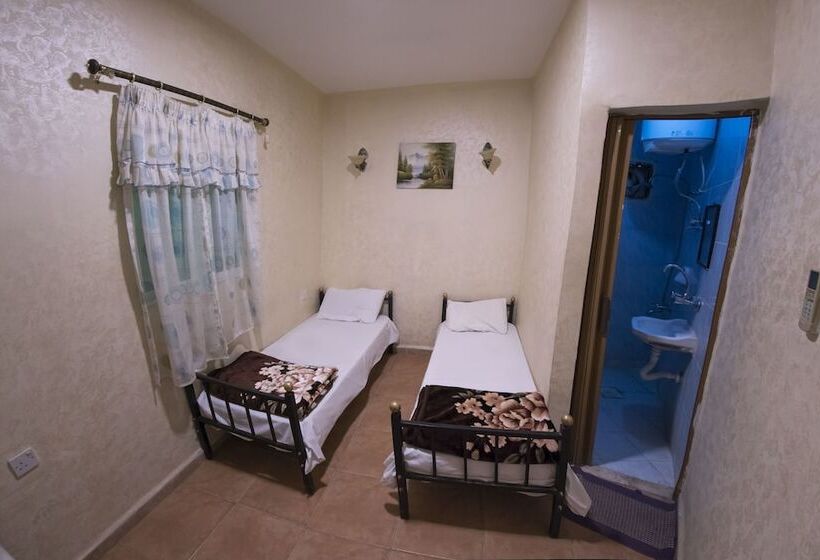 اتاق استاندارد یک نفره, Bedouin Moon Village