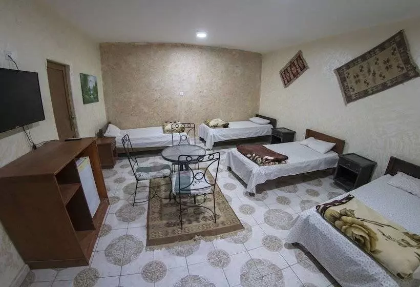 اتاق استاندارد سه نفره, Bedouin Moon Village