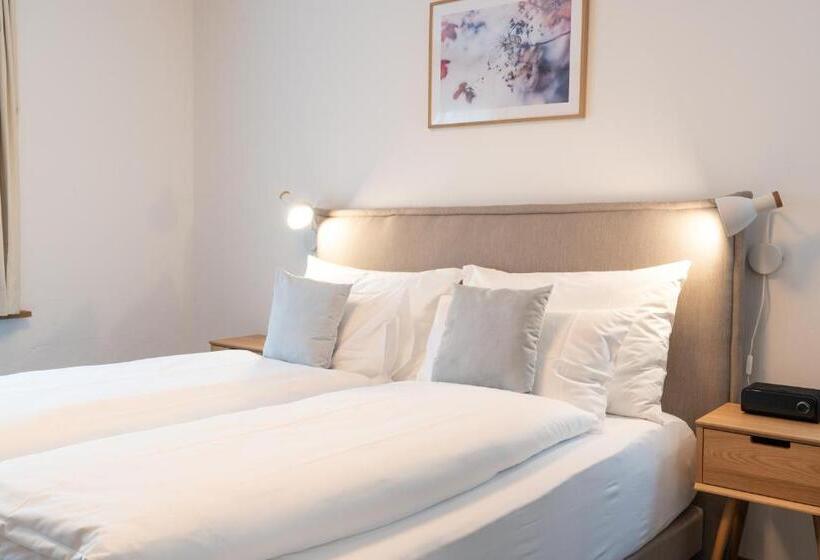 Апартаменты 2 Спальни с Террасой, La Belle Vue Boutique Hotel & Café