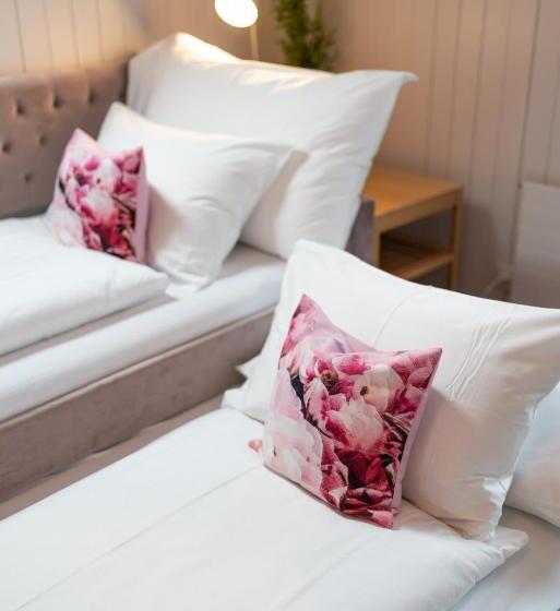 带1个卧室的带海景的公寓, La Belle Vue Boutique Hotel & Café