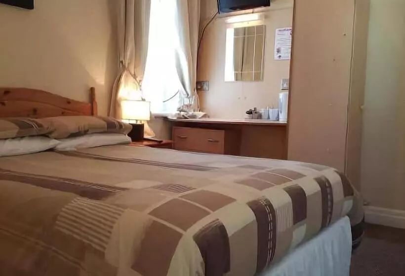Standard-huone, Dora