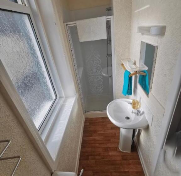 Номер Стандарт Индивидуальный, Dora