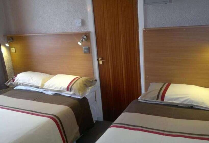 Семейный Номер, Dora