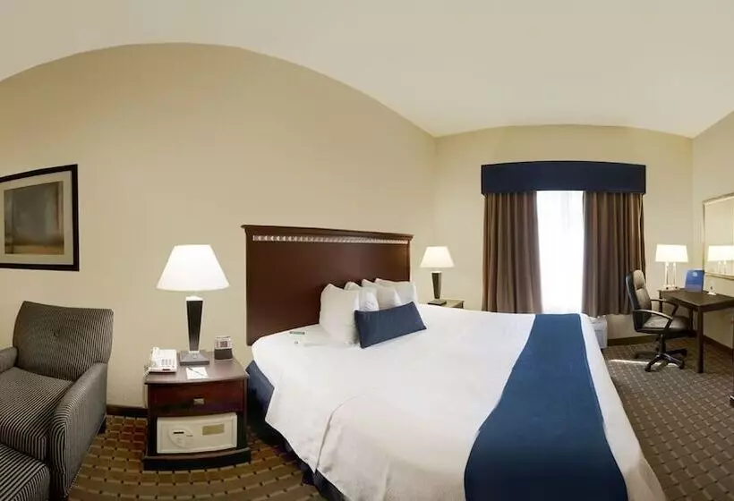 身障者適用スイートルーム, Holiday Inn Express And Suites Allentown West, An Ihg