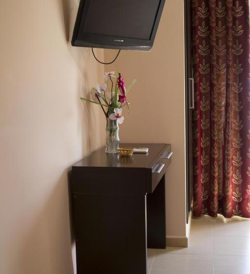 스탠다드 싱글 룸, La Parrilla